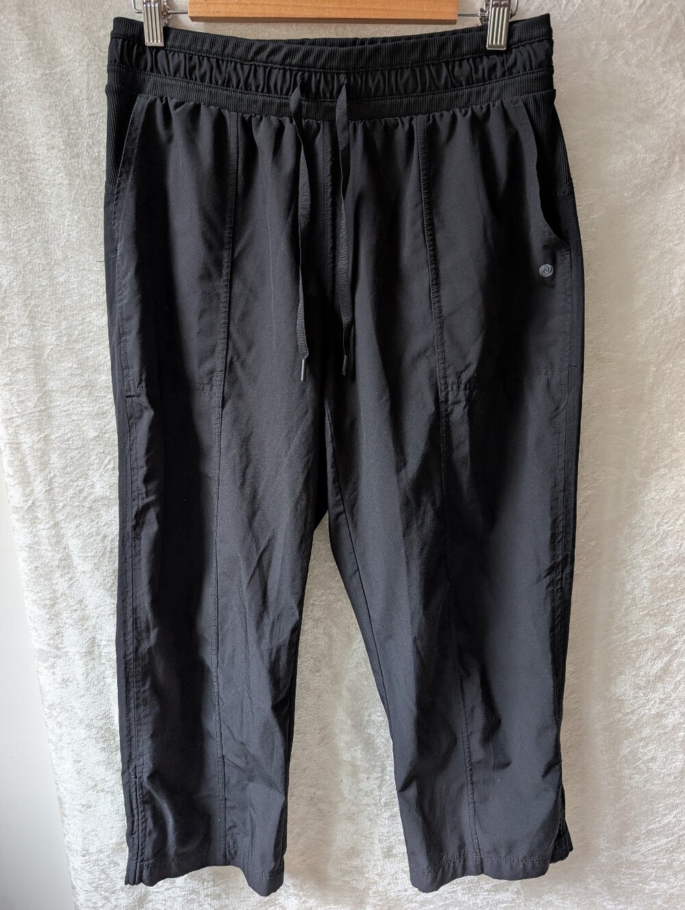 Apana Loose Fit Jogger